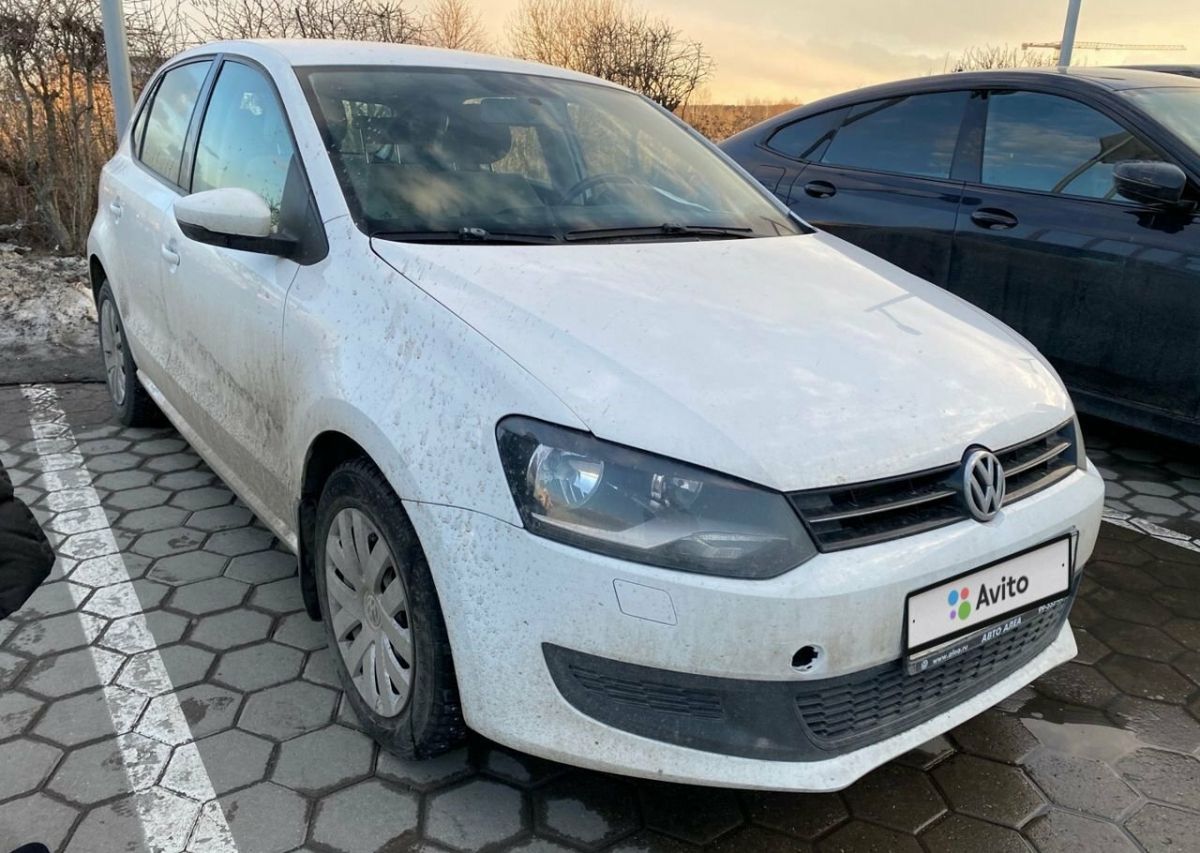 Купить VOLKSWAGEN POLO 2011 в Рыбинске за 527000р. Официальный дилер.  Автомобили с пробегом. Автокредит, акции, трейдин!